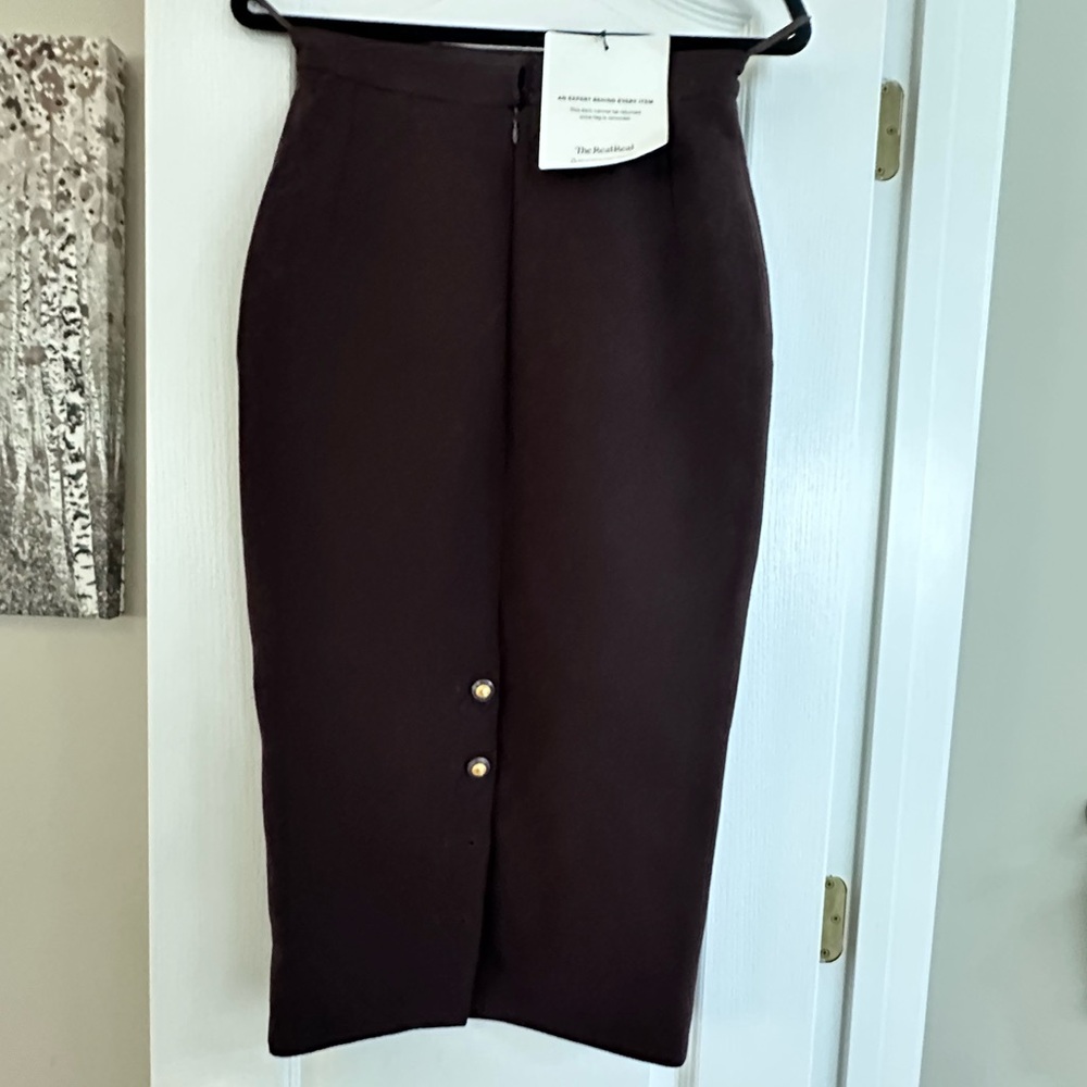 Vintage CHANEL BOUTIQUE chocolate brown calf length skirt